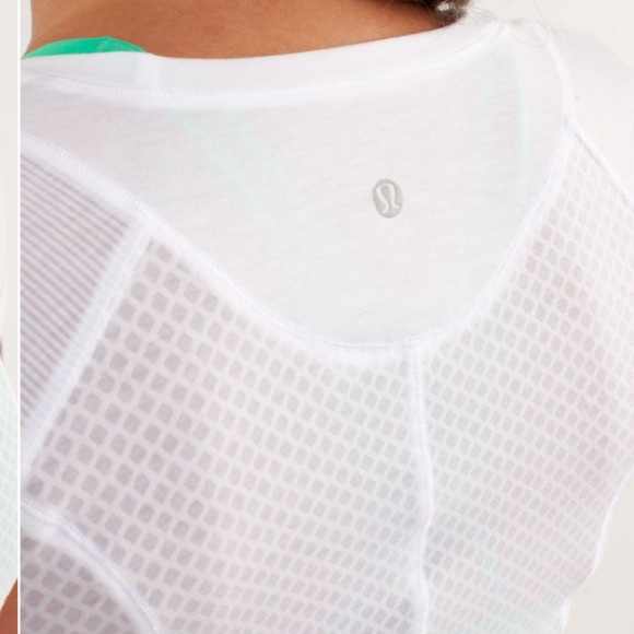 Lululemon PuriT top - Picture 3 of 3